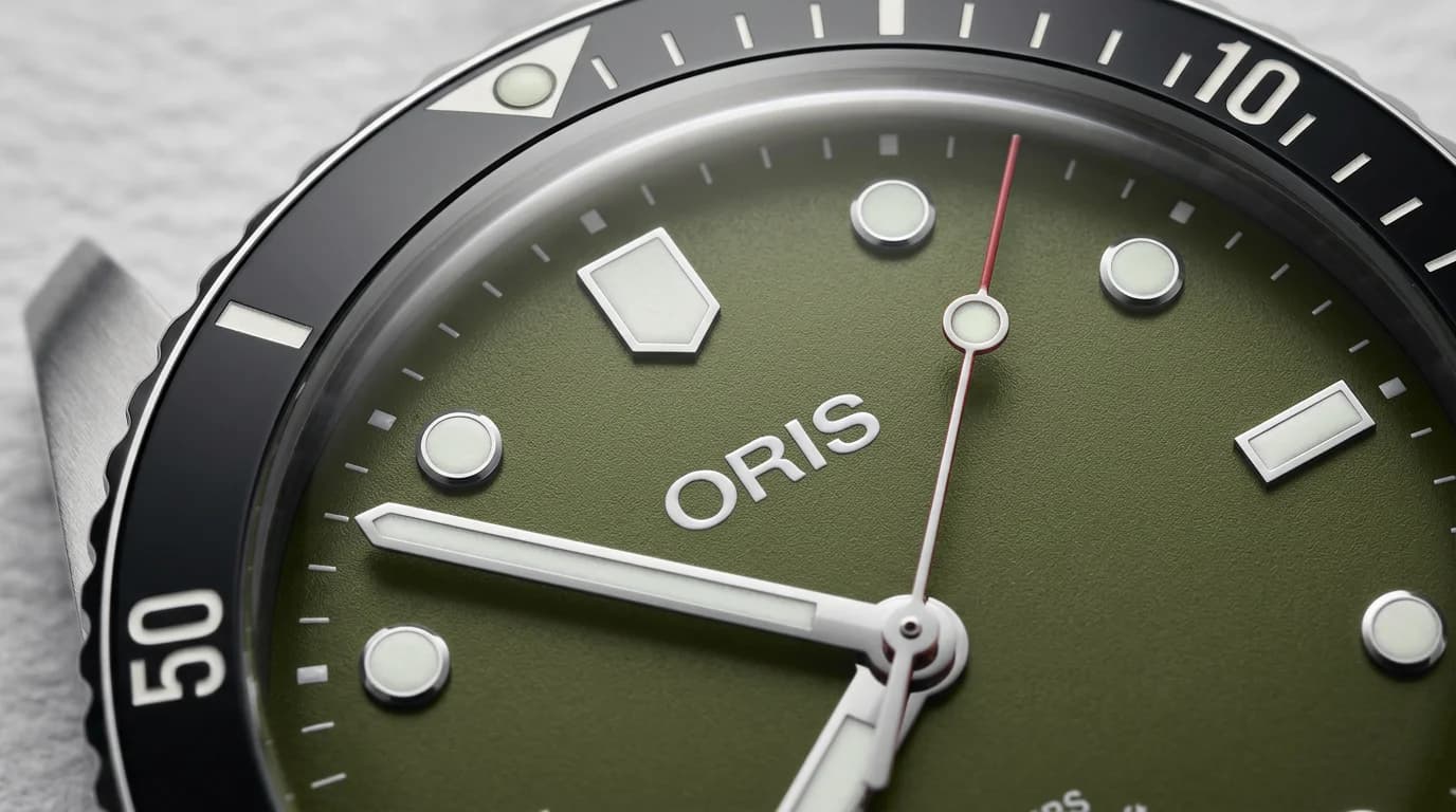 Oris Divers Date Olive Green: A Fresh Take on the Vintage-Military Diver